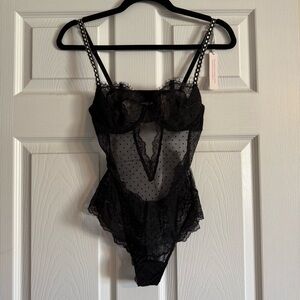NWT Victoria’s Secret Lace Teddy Size Small